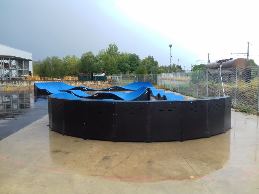 Pumptrack modulaire Brookland à Saint-Rémy, Grand Chalon (Saône-et-Loire), piste terminée
