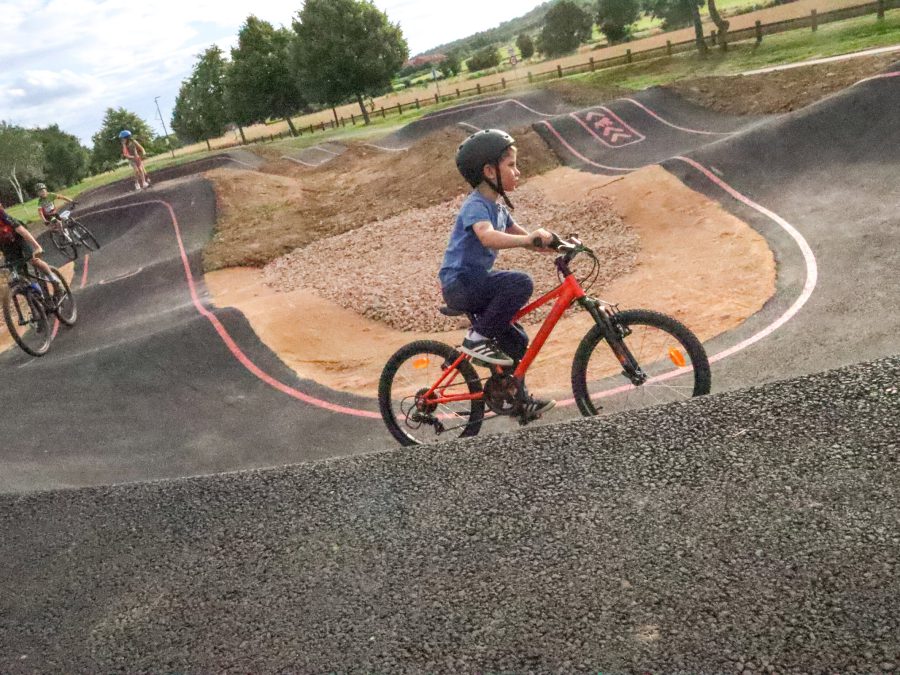 Pumptrack en enrobé, Dracy-le-Fort