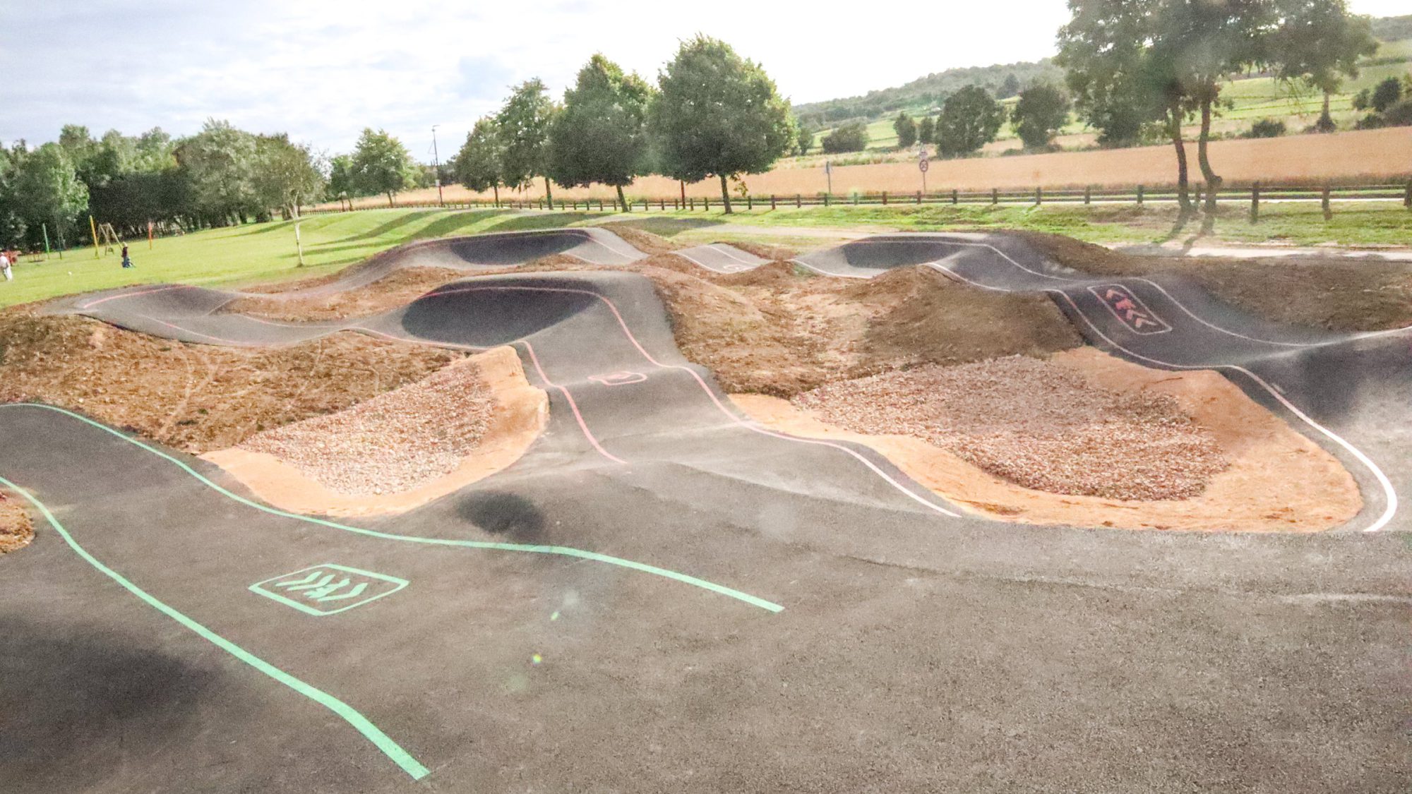 Pumptrack en enrobé, Dracy-le-Fort