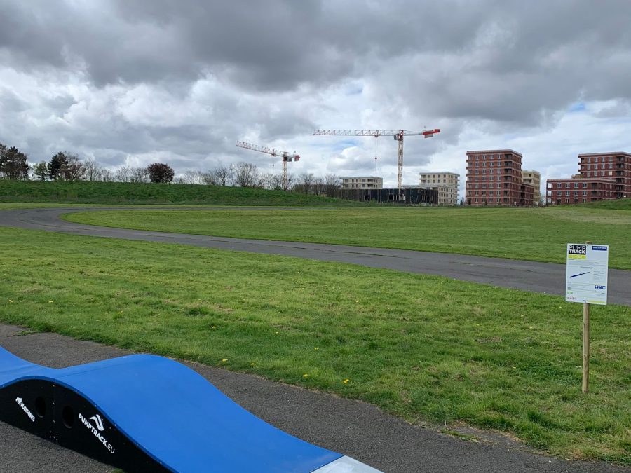 Pumptrack modulaire à Dugny (Seine-Saint-Denis), détail des modules (troisième vue)