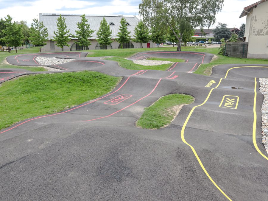 Pumptrack en enrobé, Saint-André-de-Corcy