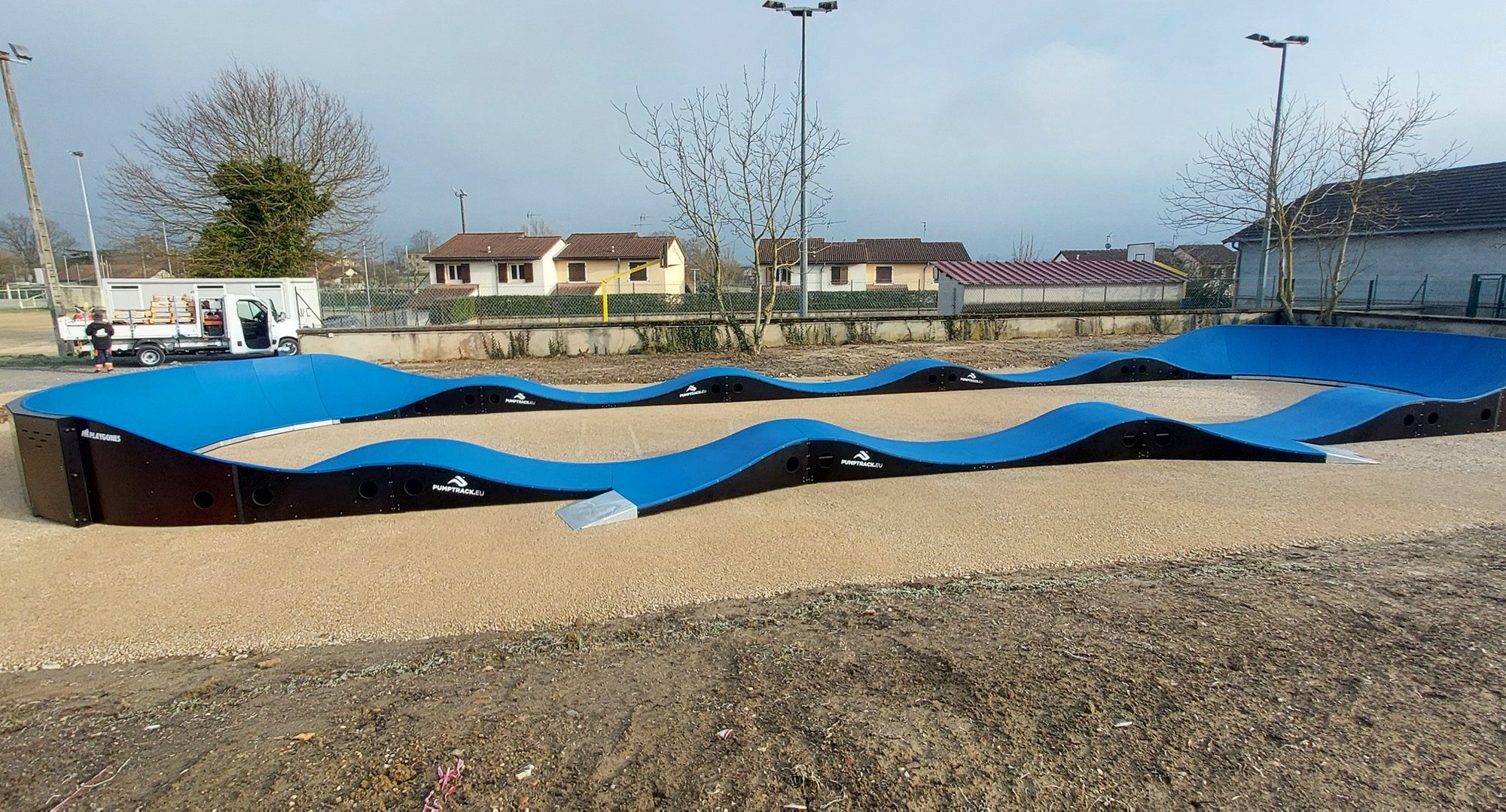 Pumptrack modulaire Speedway à Foissiat (Ain), vue d'ensemble