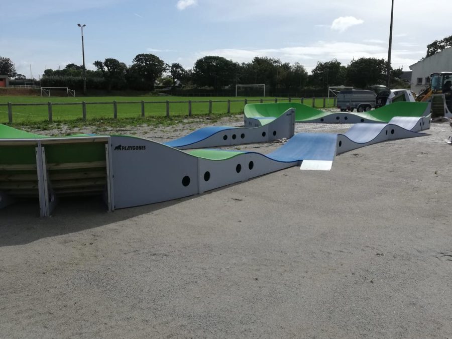 Pumptrack modulaire Brookland à Ploumoguer (Finistère), piste terminée