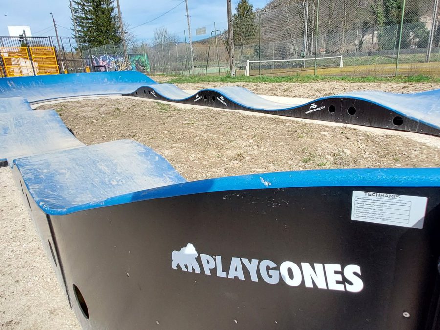 Pumptrack modulaire Monza à Virieu-le-Grand (Ain), détail des modules